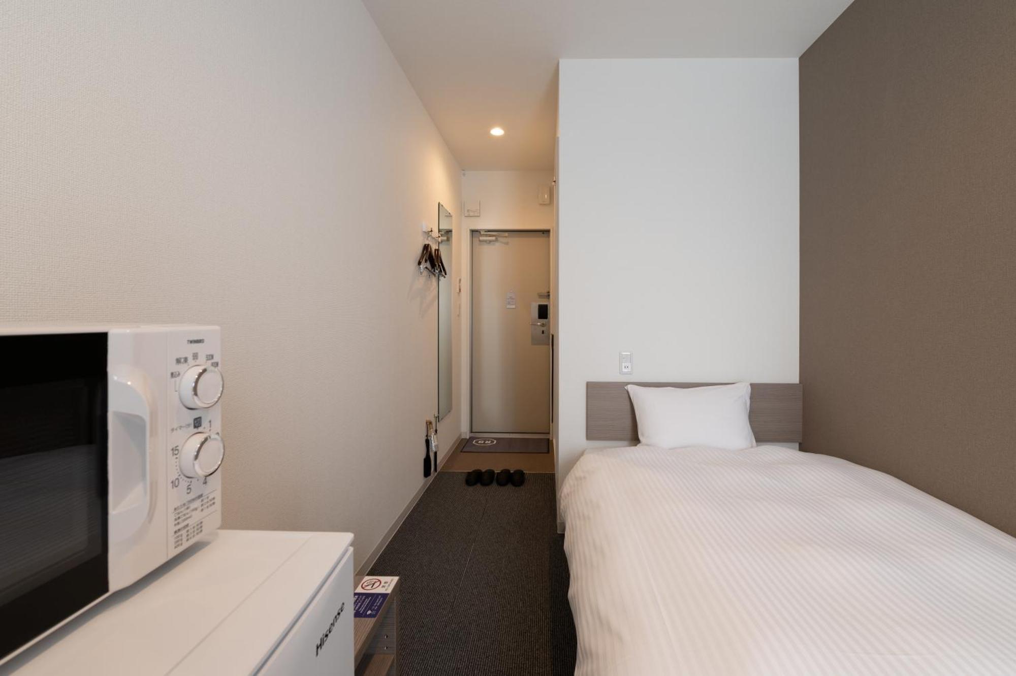 Hotel R9 The Yard Koka Esterno foto